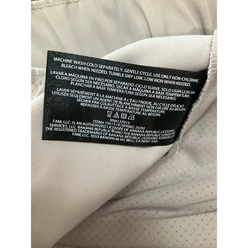 Banana Republic Men's Pale Gray Chino Pants